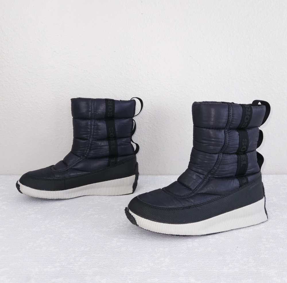 SOREL Out 'N About Puffy Mid Boots Navy Blue US 8 - Picture 2 of 12